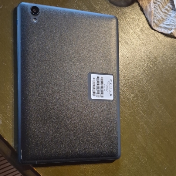 Android Wifi/cellular Tablet - Picture 5 of 7